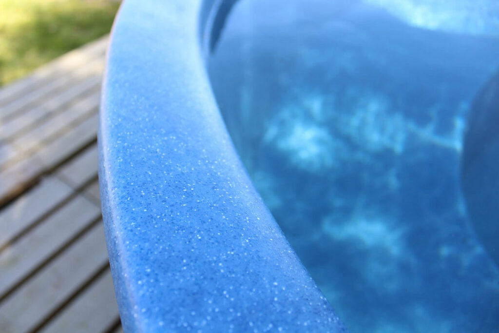 Vildmarksbad teresse blå plastik indvendig ovn